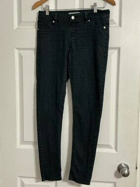 🎉3 for $20🎉 Nygard Dark Wash Stretch Skinny Jeans